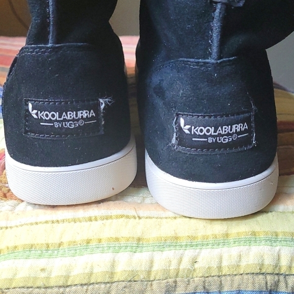 UGG Koolaburra Rilee black suede pull on ankle boot Size 9 - Picture 4 of 10